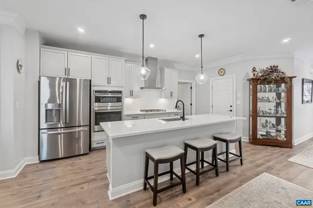 a view of a tennis court