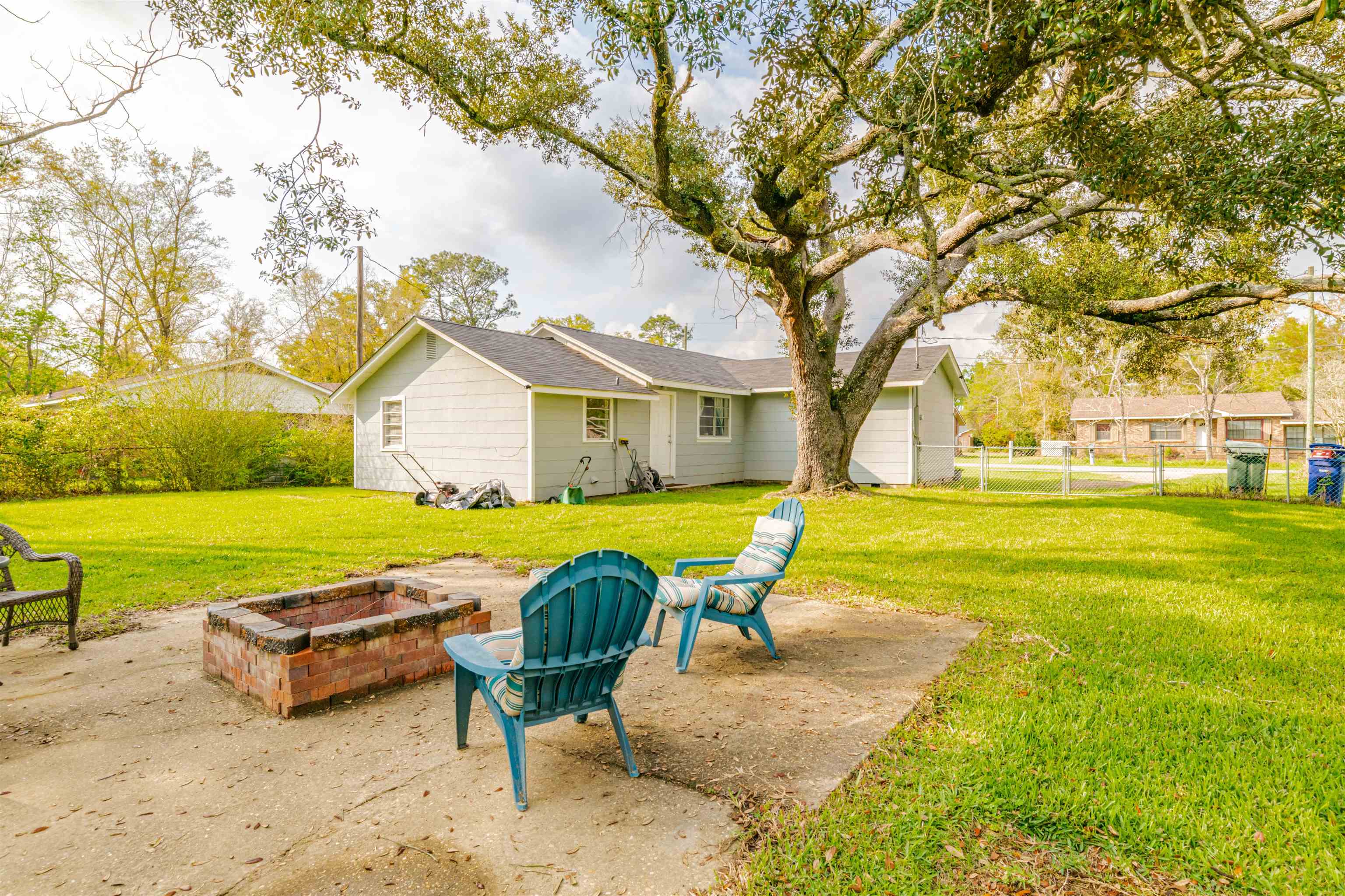 409 West Fig Avenue Foley, AL 36535 - Photo 21 of 24