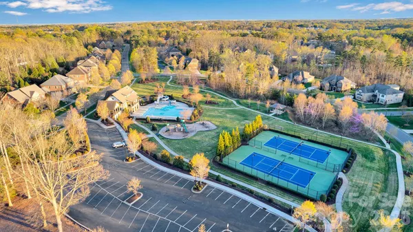 $1,225,000 | 13404 Long Common Parkway, Huntersville, NC 28078