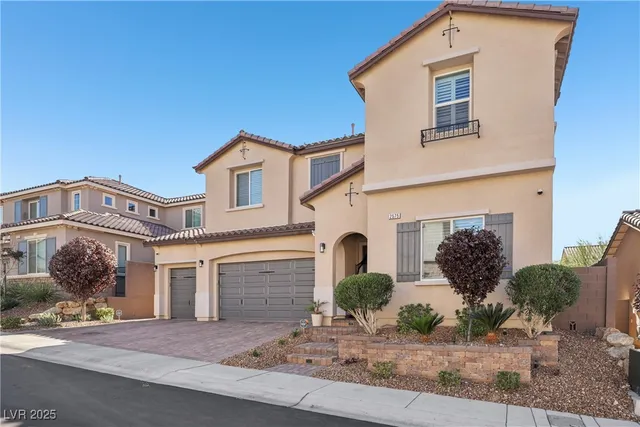 $885,000 | 2575 Millburn Drive, Henderson, NV 89044