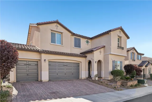 $885,000 | 2575 Millburn Drive, Henderson, NV 89044
