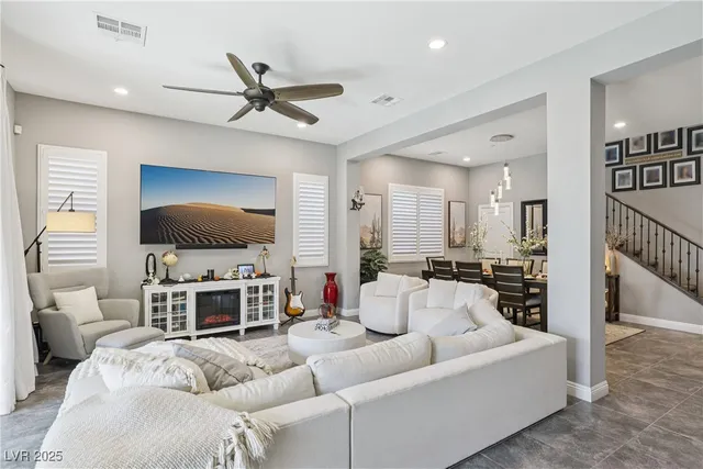 $885,000 | 2575 Millburn Drive, Henderson, NV 89044