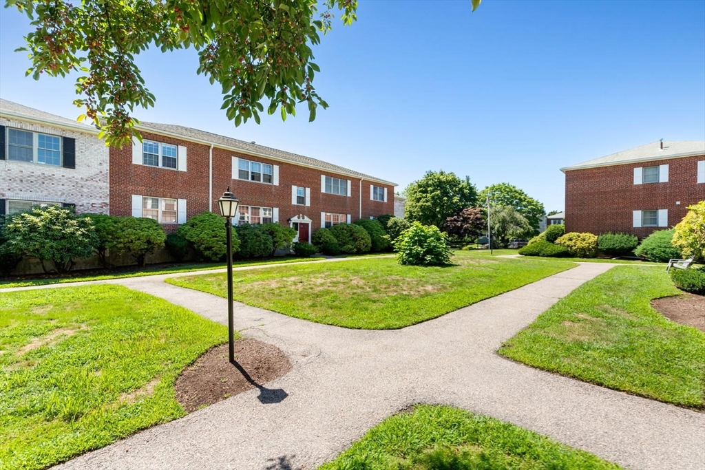 173 Lake Shore Road, Unit 3 Boston, MA 02135 - Photo 35 of 41 Gallery Image 35