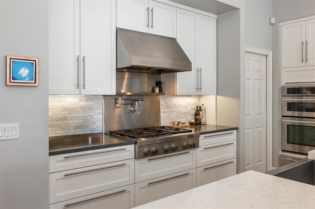 3925 Southwest 95th Terrace Gainesville, FL 32608 - Photo 19 of 87