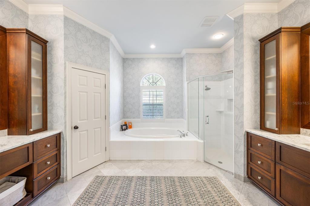 3925 Southwest 95th Terrace Gainesville, FL 32608 - Photo 35 of 87