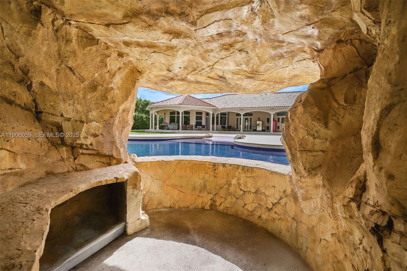 12175 Southwest 80th Street Miami, FL 33183 - Photo 46 of 61