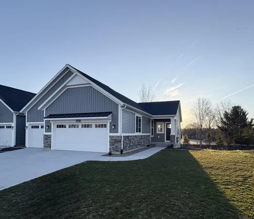 $539,015 | 2567 Ravines Trail Drive Southwest, Byron Center, MI 49315