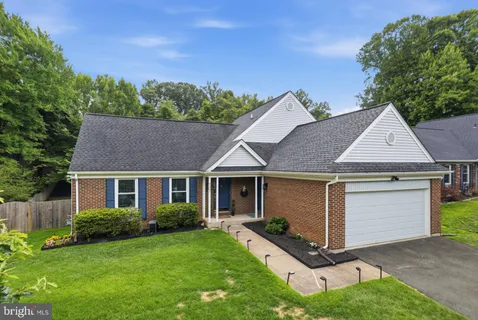 $850,000 | 9207 Paloma Lane, Springfield, VA 22153