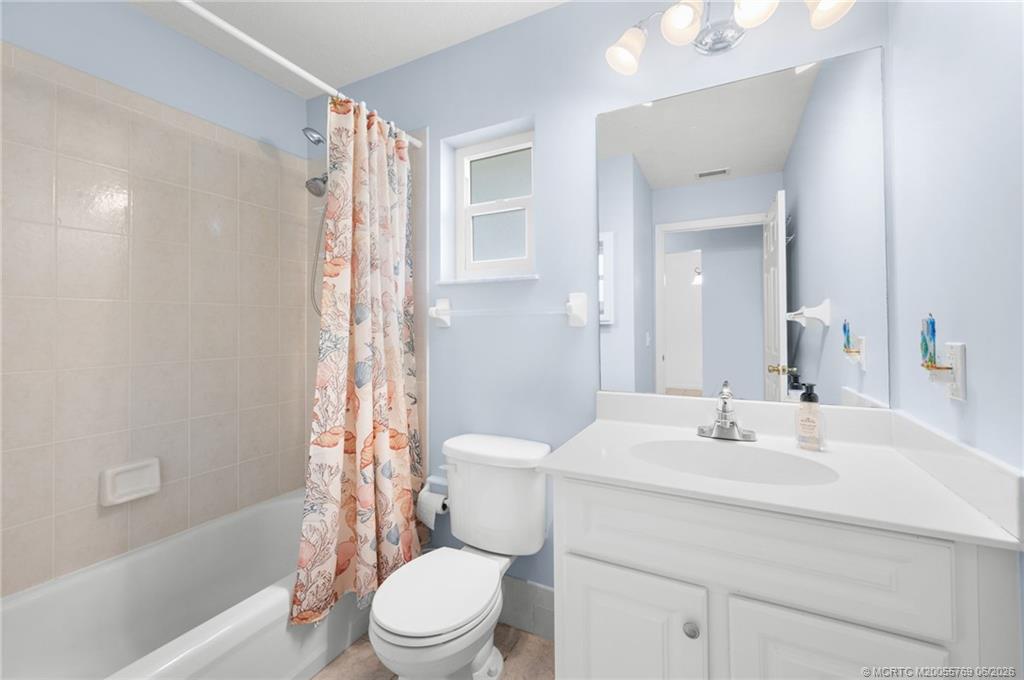1094 Northwest 14th Street Stuart, FL 34994 - Photo 14 of 28