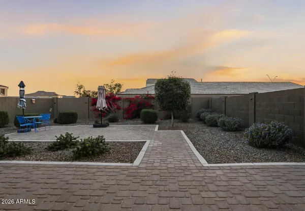 $379,900 | 4072 North 309th Circle, Buckeye, AZ 85396