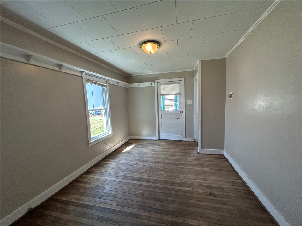 309 9th Street Dix, NY 14891 - Photo 3 of 19 Dining Room