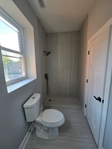 $2,000 | 3732 South Calumet Avenue, Unit 2, Chicago, IL 60653