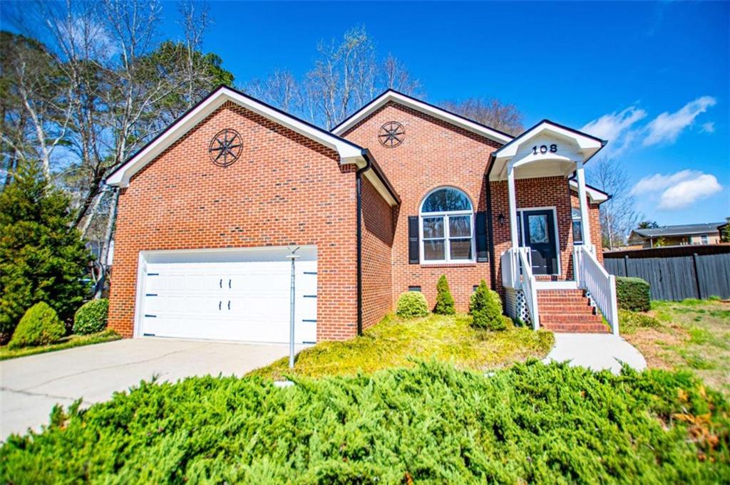 108 Hunter Way Carrollton, GA 30116 - Photo 4 of 83