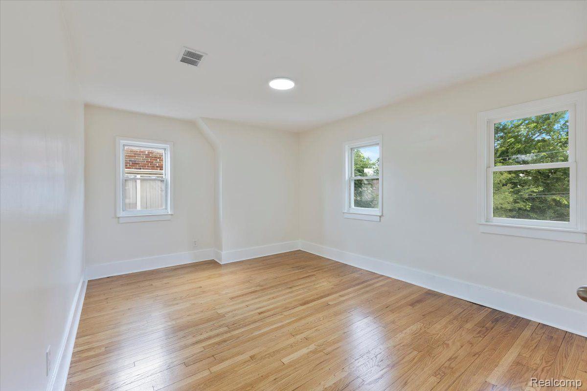 3669 Devonshire Road Detroit, MI 48224 - Photo 30 of 42 Gallery Image 30