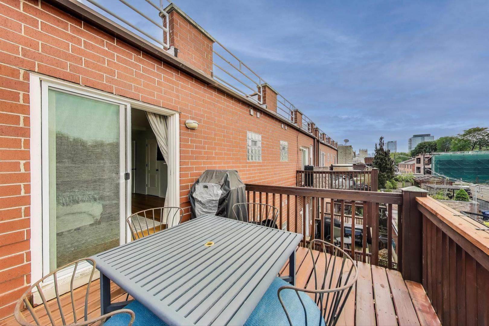 1862 North Halsted Street, Unit 3N Chicago, IL 60614 - Photo 21 of 25 a view of balcony deck and patio
