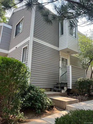 $290,000 | 130 South Nome Street, Aurora, CO 80012