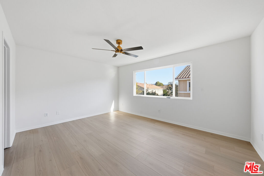 25715 Wagner Way, Unit B Stevenson Ranch, CA 91381 - Photo 18 of 27