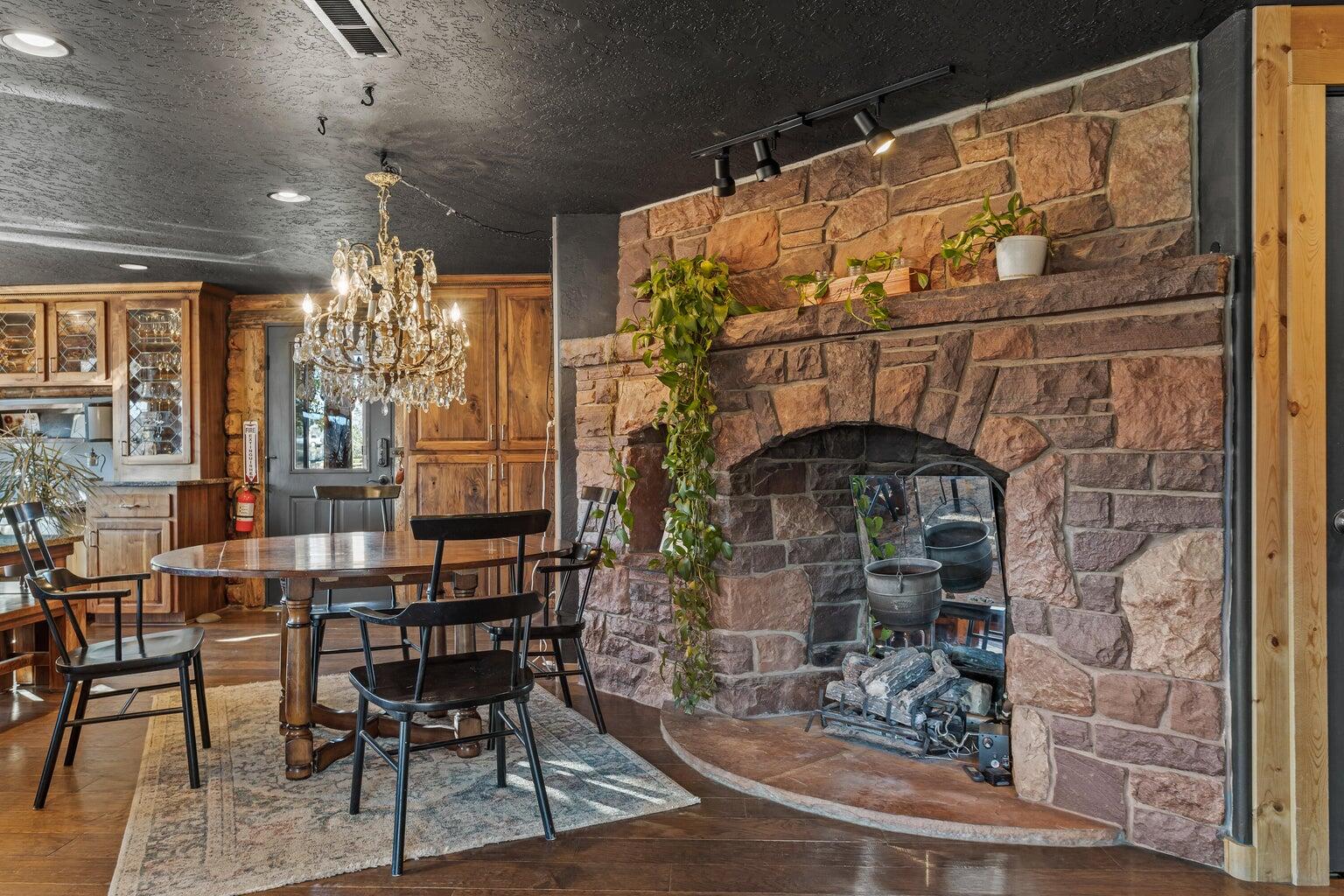 128 220 West Virgin, UT 84779 - Photo 14 of 50 pic 5