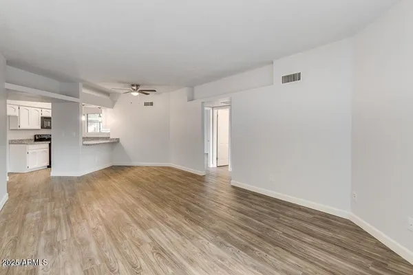 $1,699 | 1287 North Alma School Road, Unit 113, Chandler, AZ 85224