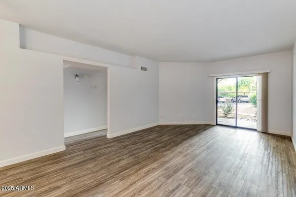 $1,699 | 1287 North Alma School Road, Unit 113, Chandler, AZ 85224