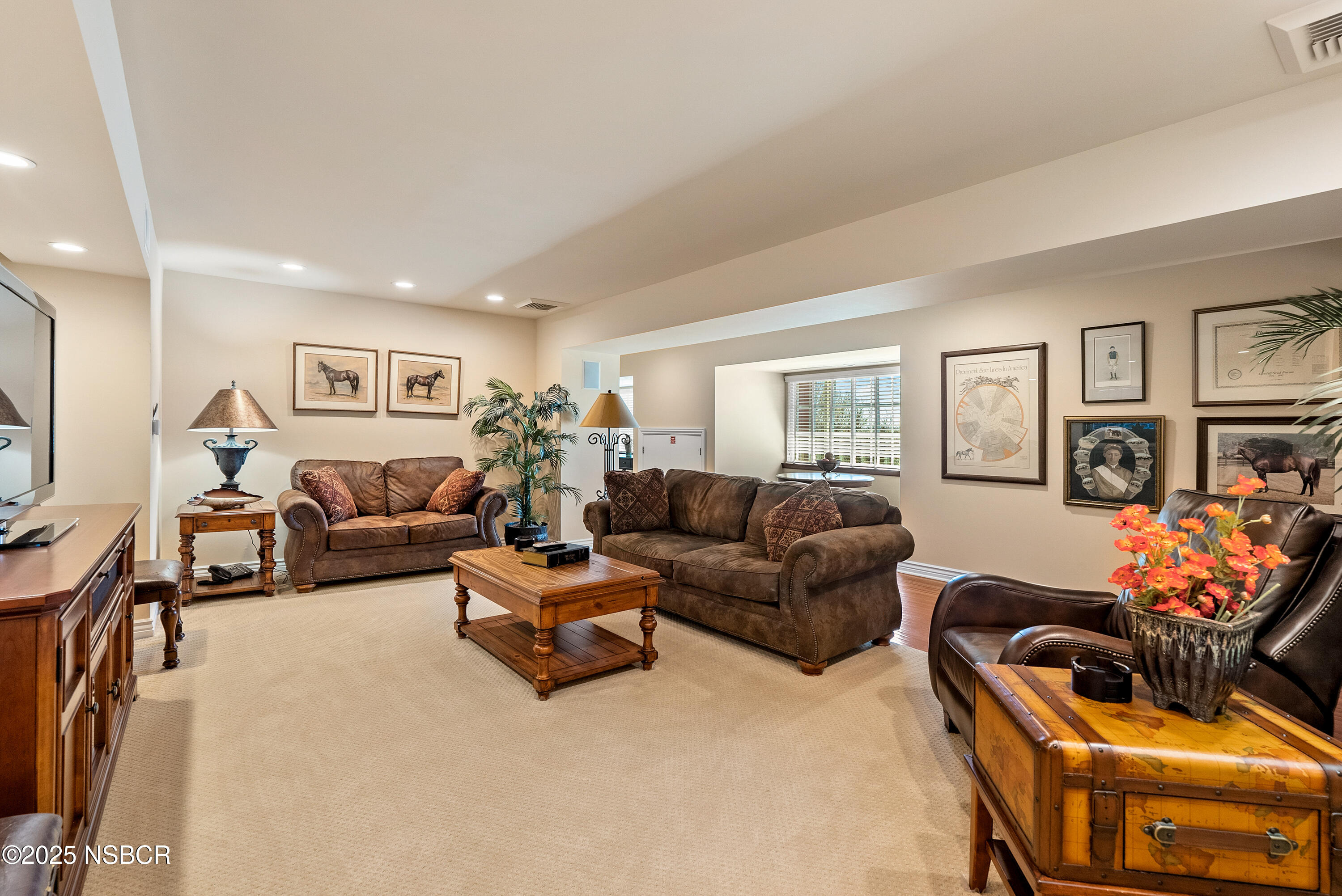 5010 Gate 4 Road Paso Robles, CA 93446 - Photo 26 of 57 a living room with furniture and a flat screen tv