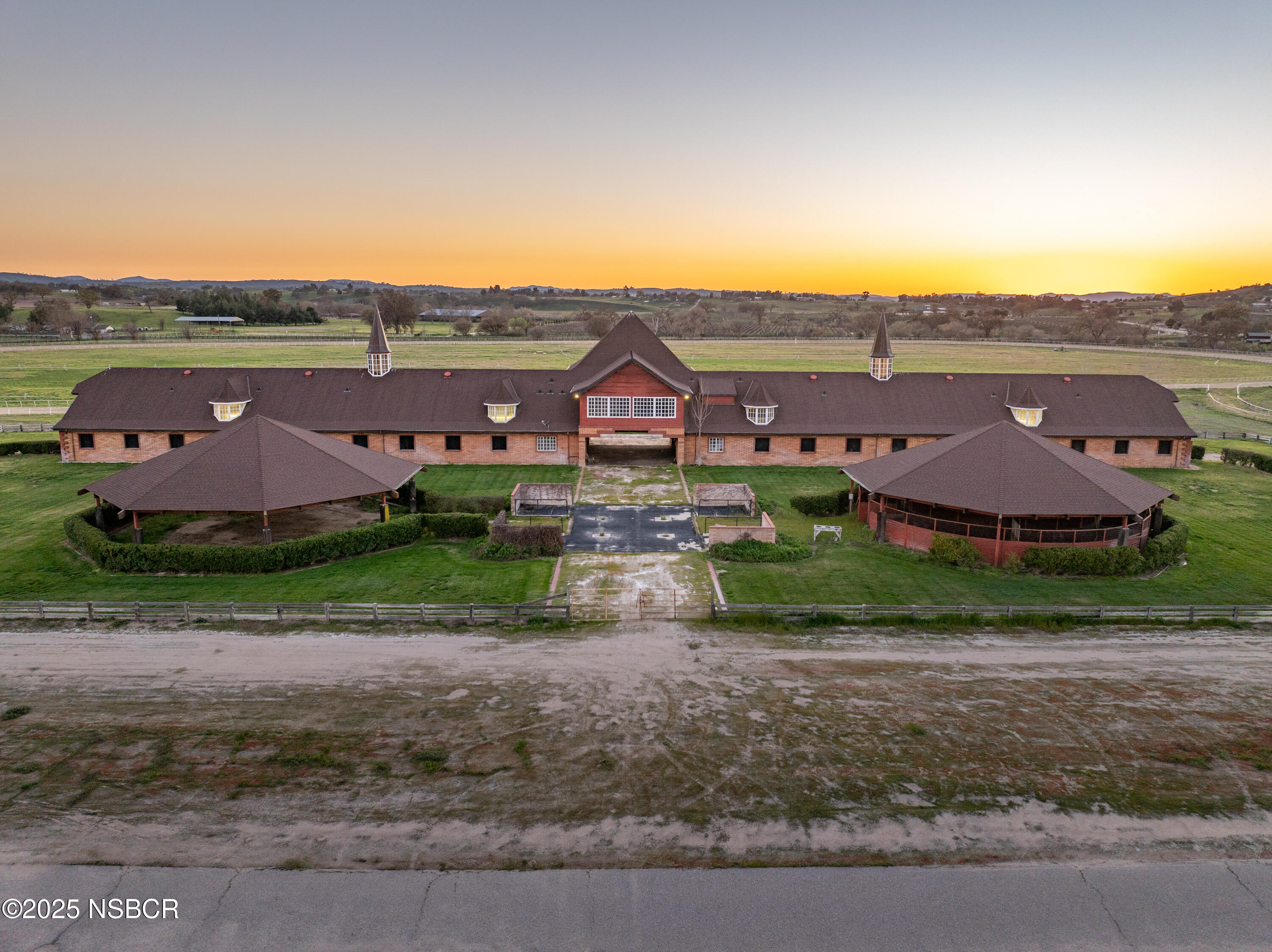 5010 Gate 4 Road Paso Robles, CA 93446 - Photo 36 of 57 TriMotionMedia-Images-29