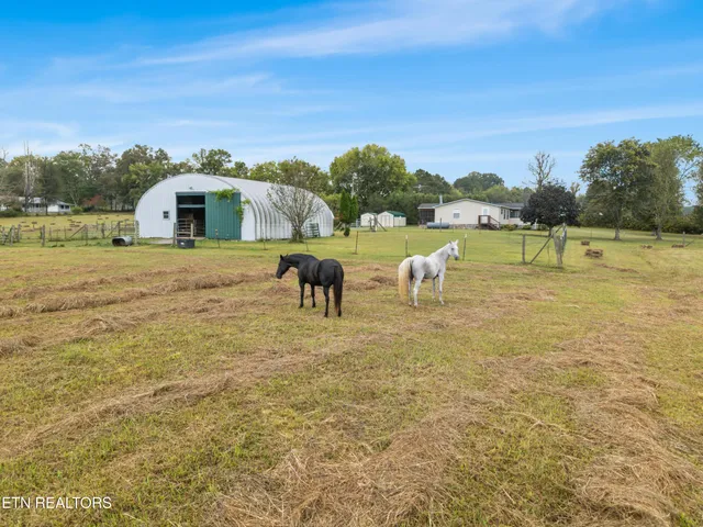 $670,000 | 6978 Old Dixie Highway, Spring City, TN 37381