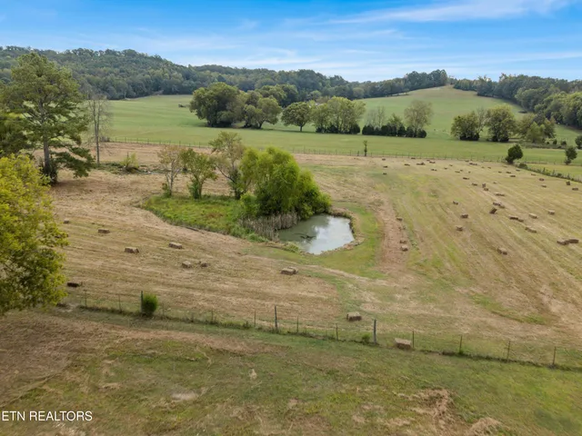 $670,000 | 6978 Old Dixie Highway, Spring City, TN 37381