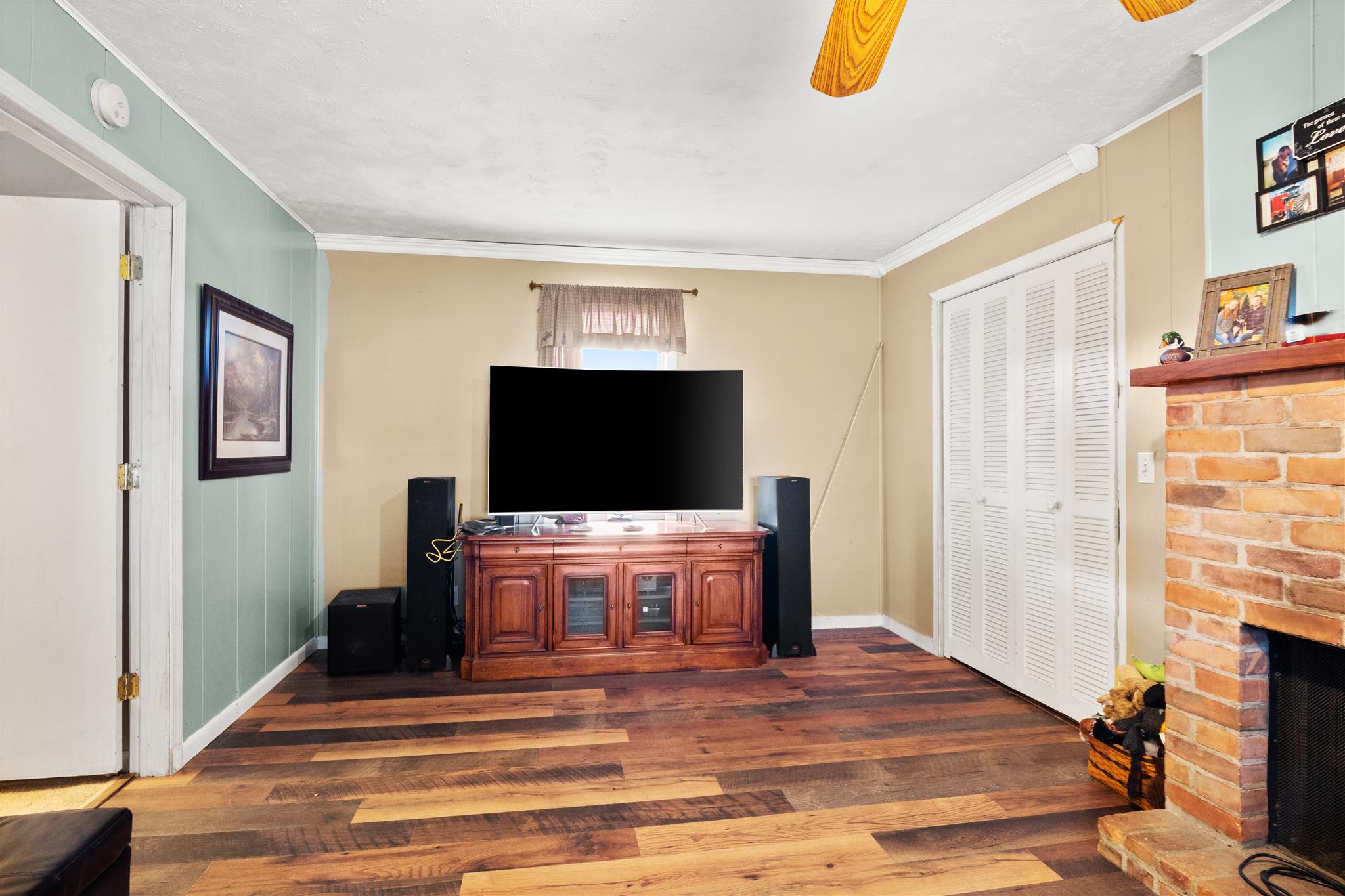 5143 West Division Road Huntington, IN 46750 - Photo 5 of 22 Gallery Image 5