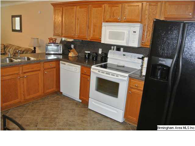 1012 South Hillcrest Road Odenville, AL 35120 - Photo 9 of 24