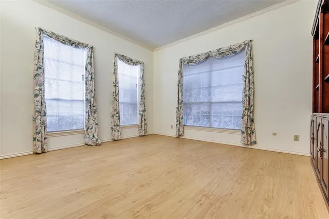 $450,000 | 4210 Stonecastle Drive, Garland, TX 75044