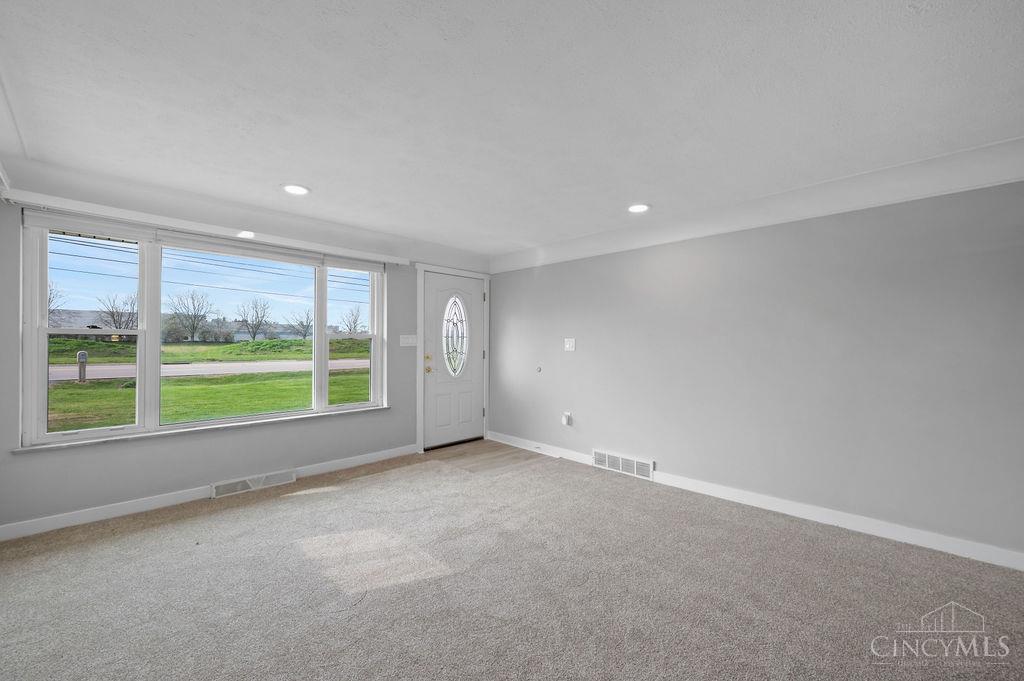 986 Western Row Road Mason, OH 45040 - Photo 6 of 40 Gallery Image 6