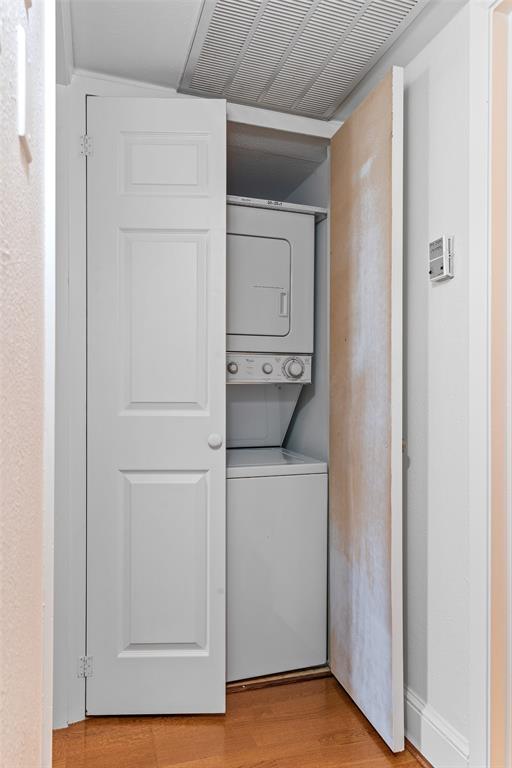 5904 Sandhurst Lane, Unit 147 Dallas, TX 75206 - Photo 14 of 19 a view of washer and dryer