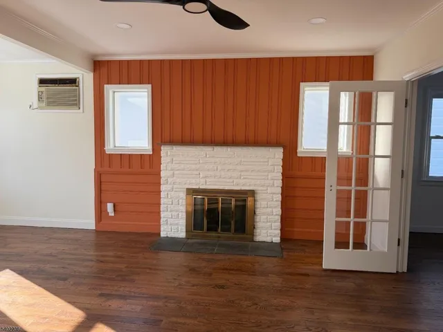 $4,000 | 771 5th Street, Lyndhurst, NJ 07071