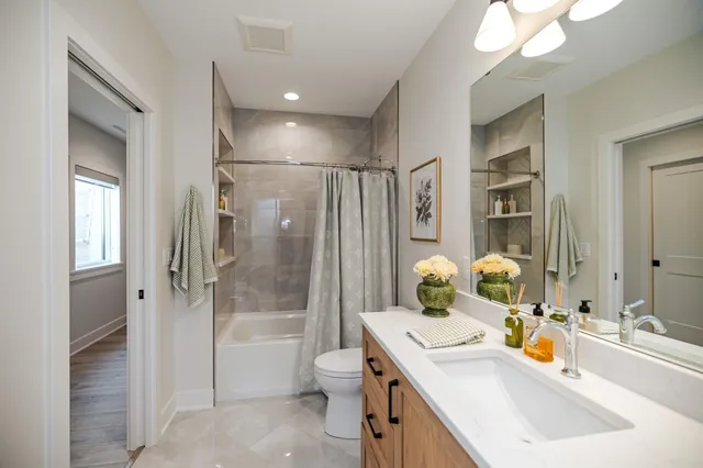 $1,350,000 | 3251 Century Ridge Road Northeast, Rochester, MN 55906