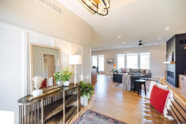 $1,350,000 | 3251 Century Ridge Road Northeast, Rochester, MN 55906