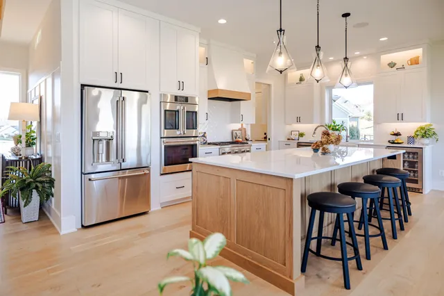 $1,350,000 | 3251 Century Ridge Road Northeast, Rochester, MN 55906