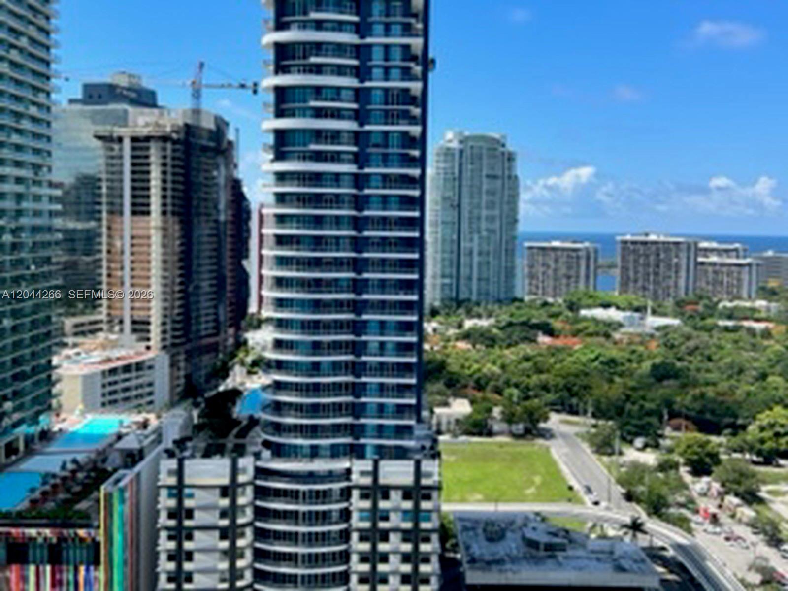 79 Southwest 12th Street, Unit 2905S Miami, FL 33130 - Photo 19 of 30