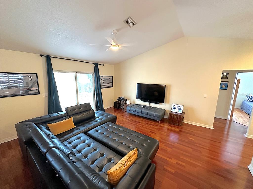 8108 Southwest 65th Lane Gainesville, FL 32608 - Photo 5 of 23