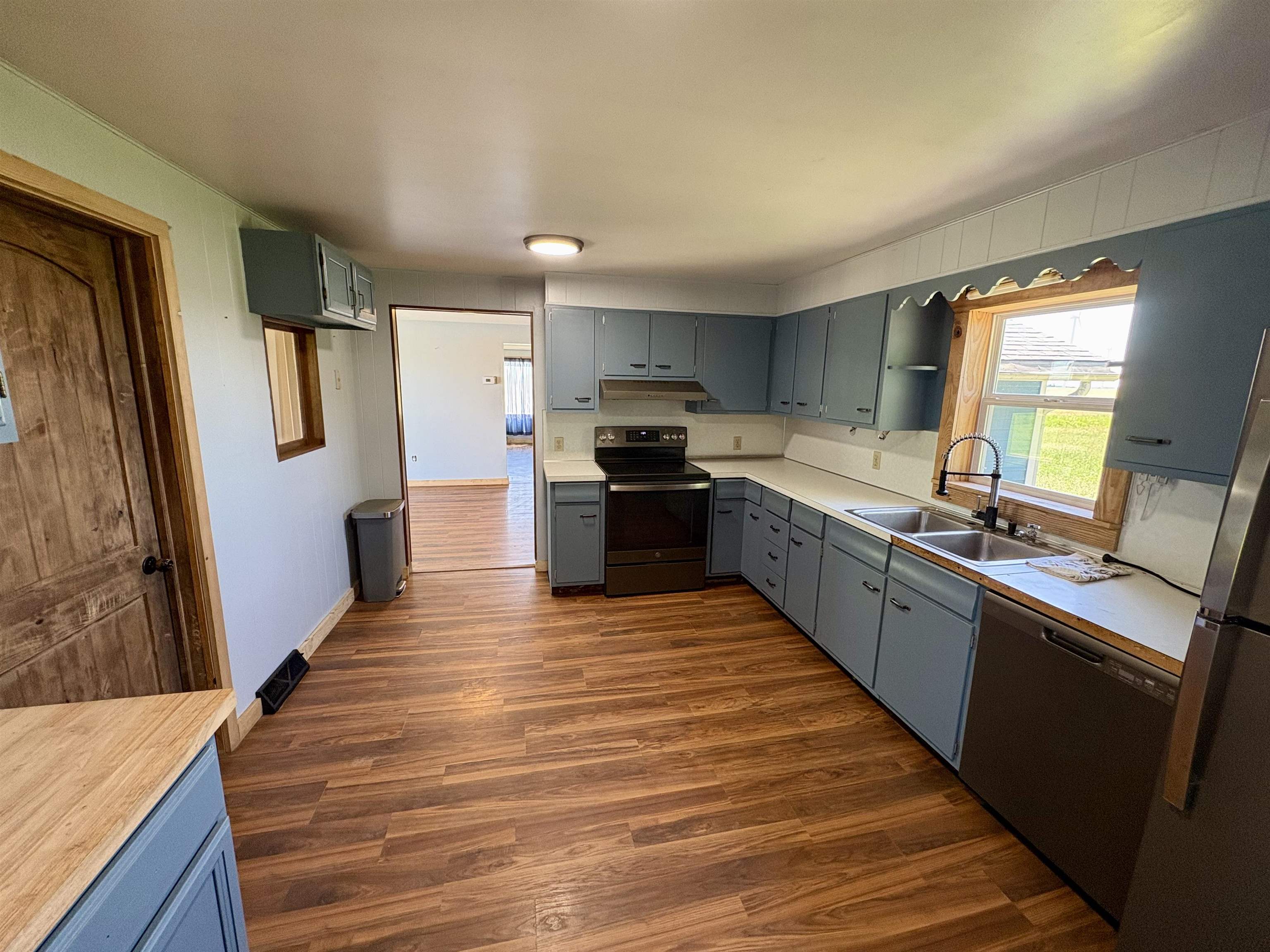 4275 North Vandecar Road Weidman, MI 48893 - Photo 4 of 27