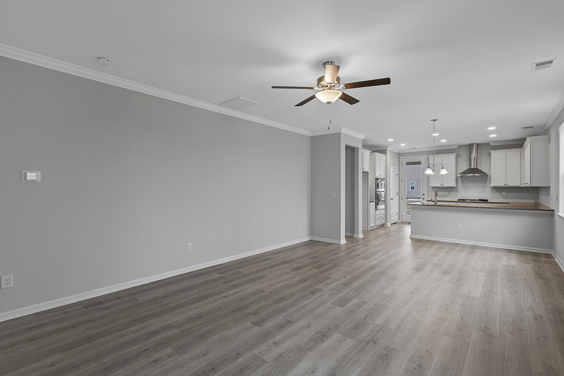 8740 Revival Road North Charleston, SC 29420 - Photo 4 of 14 SDH06695
