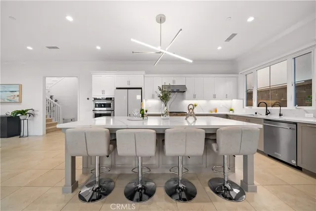 $2,200,000 | 112 Turning Post, Irvine, CA 92620