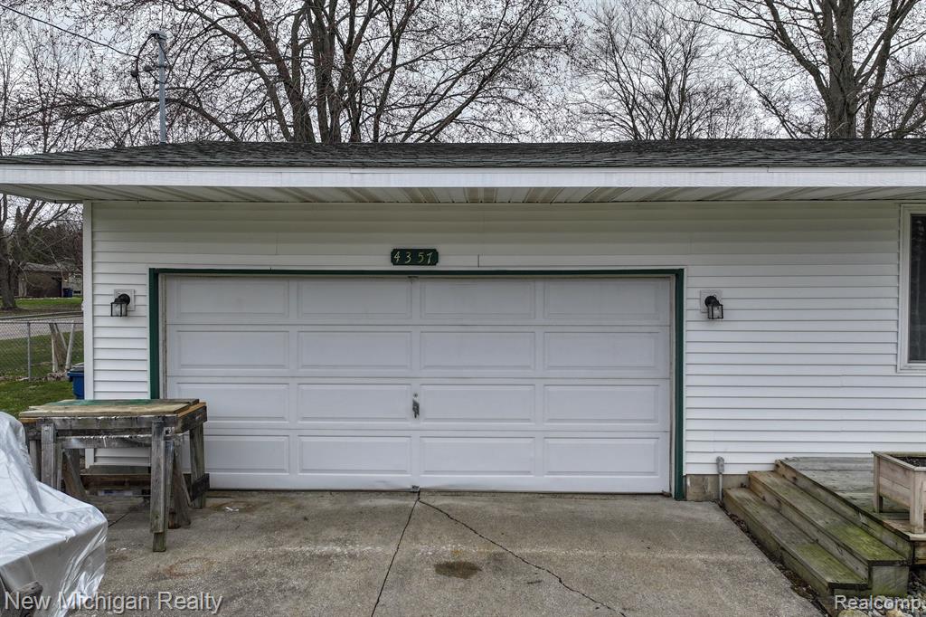 4357 Reid Road Swartz Creek, MI 48473 - Photo 32 of 33 Gallery Image 32