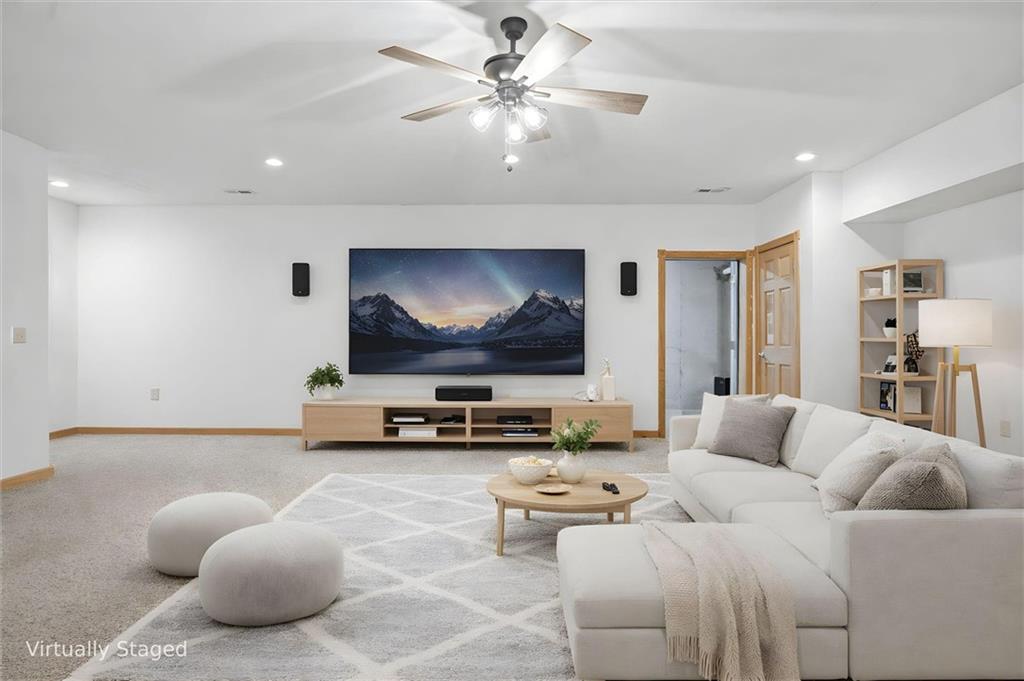 2274 Iowa Road Ottawa, KS 66067 - Photo 16 of 32