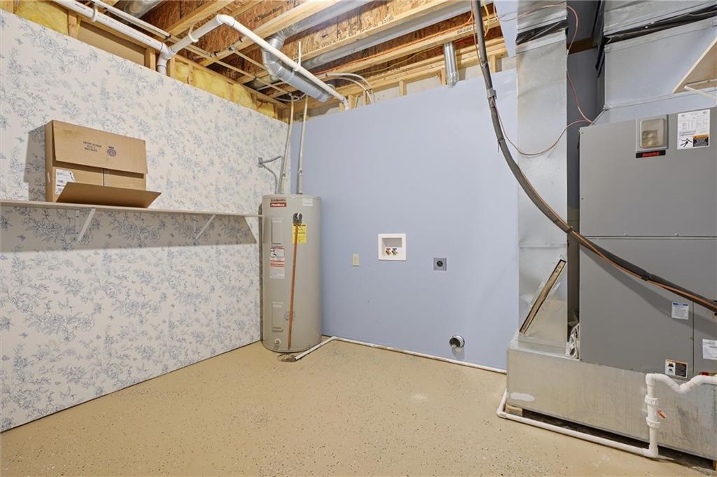 2274 Iowa Road Ottawa, KS 66067 - Photo 22 of 32