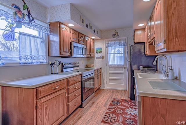 1928 Pelham Road Bethlehem, PA 18018 - Photo 10 of 34 Gallery Image 10