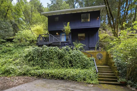 $519,000 | 14993 Merry Lane, Guerneville, CA 95446