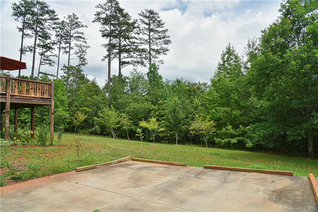 359 Dark Corner Road Rutherfordton, NC 28139 - Photo 5 of 36 a view of a park