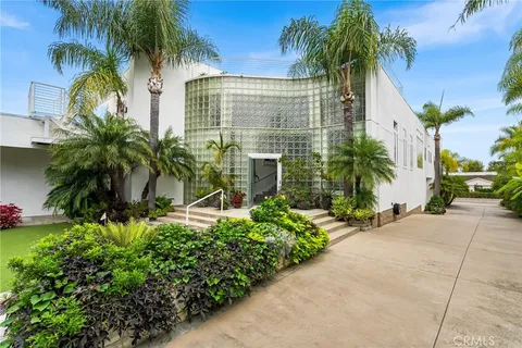 $7,950,000 | 20301 Southwest Cypress Street, Newport Beach, CA 92660