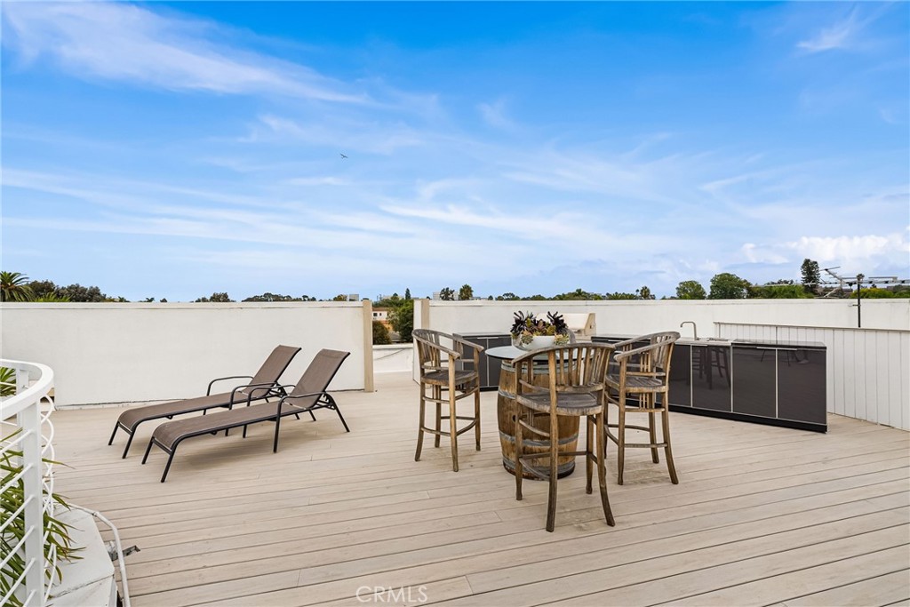 20301 Southwest Cypress Street Newport Beach, CA 92660 - Photo 24 of 31